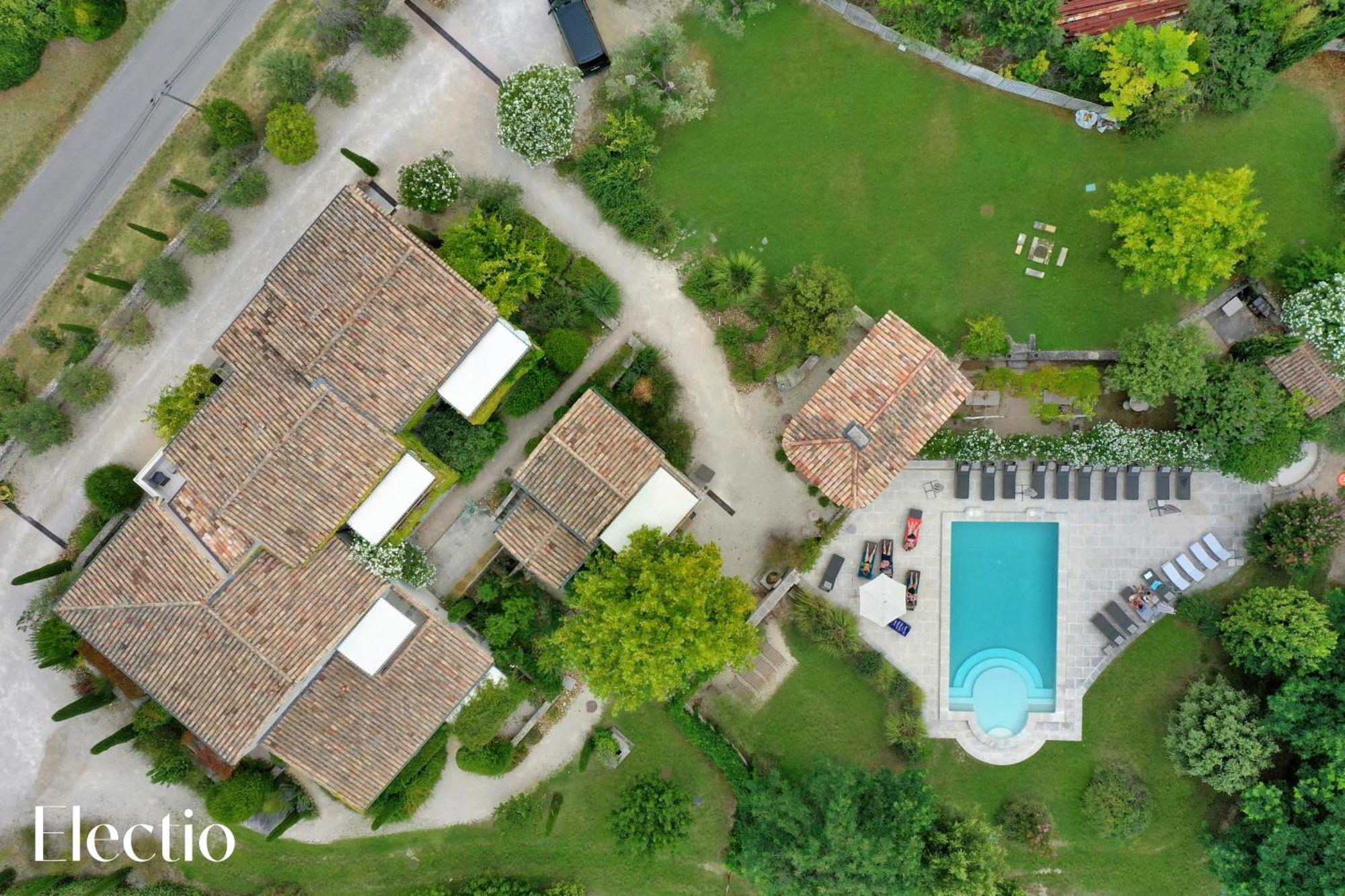 Residence Les Petitons Oppede Exterior photo