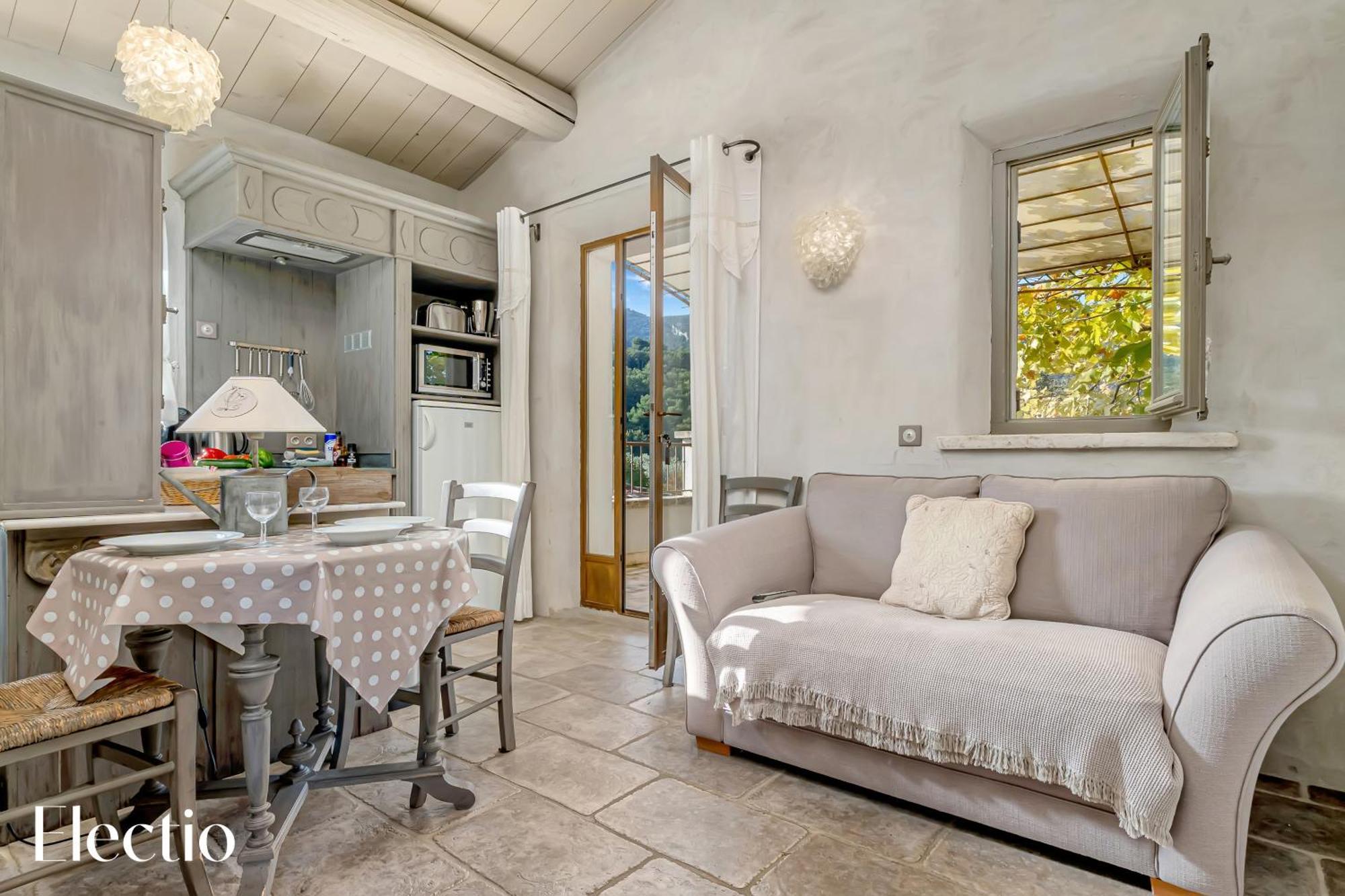 Residence Les Petitons Oppede Exterior photo